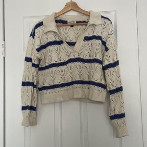 Vneck collared striped sweater